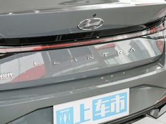 2022款 1.5L CVT LUX尊贵版