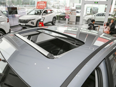2022款 1.5L CVT LUX尊贵版