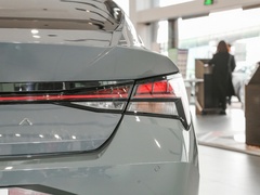 2022款 1.5L CVT LUX尊贵版