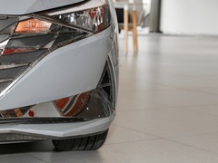 2022款 1.5L CVT LUX尊贵版