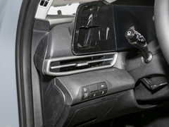 2022款 1.5L CVT LUX尊贵版