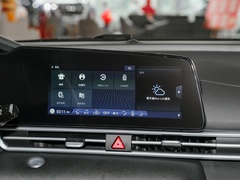 2022款 1.5L CVT LUX尊贵版