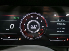 2022款 1.5L CVT LUX尊贵版