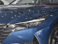 2022款 1.5L CVT LUX尊贵版