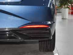 2022款 1.5L CVT LUX尊贵版