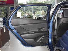 2022款 1.5L CVT LUX尊贵版