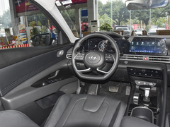 2022款 1.5L CVT LUX尊贵版