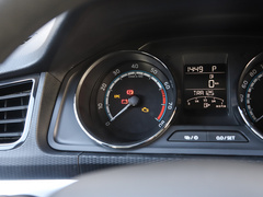 2022款 1.5L 自动舒享版