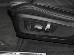 2023款 xDrive30i M运动套装