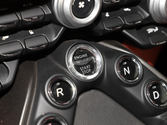 2023款 4.0T V8 Roadster