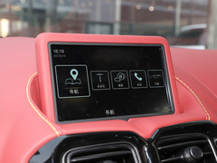 2023款 4.0T V8 Roadster