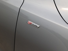2022款 三厢 EcoBoost 180 自动竞速版