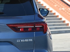 2022款 EcoBoost 170 尊领型