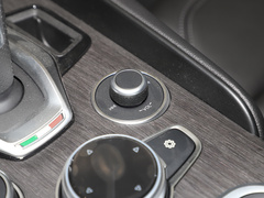 2022款 2.0T 280HP Ti 驾控版