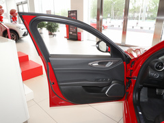2022款 2.0T 280HP Ti 驾控版