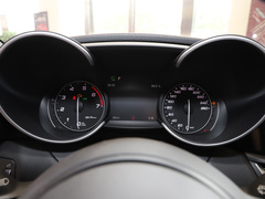2022款 2.0T 280HP Ti 驾控版