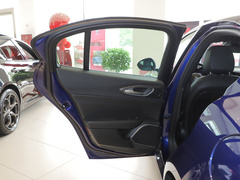 2022款 2.0T 280HP Ti 驾控版