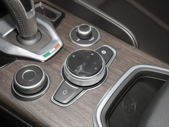 2022款 2.0T 280HP Ti 驾控版