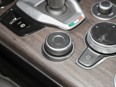 2022款 2.0T 280HP Ti 驾控版