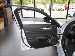 2022款 2.0T 280HP Ti 驾控版