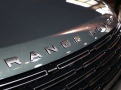 2023款 3.0 L6 400PS 典范加长版
