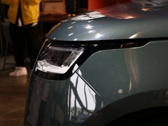 2023款 3.0 L6 400PS 典范加长版