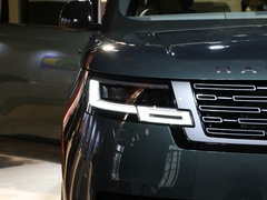 2023款 3.0 L6 400PS 典范加长版