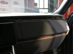 2023款 3.0 L6 400PS 典范加长版