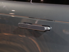 2023款 3.0 L6 400PS 典范加长版