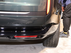 2023款 3.0 L6 400PS 典范加长版