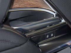 2023款 3.0 L6 400PS 典范加长版