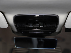 2023款 3.0 L6 400PS 典范加长版