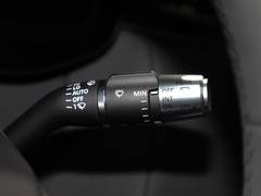 2023款 3.0 L6 400PS 典范加长版