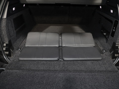 2023款 3.0 L6 400PS 典范加长版
