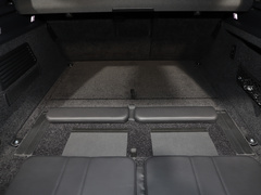 2023款 3.0 L6 400PS 典范加长版