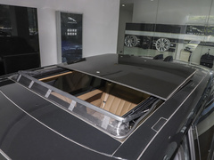 2023款 3.0 L6 400PS 典范加长版