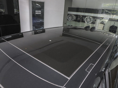 2023款 3.0 L6 400PS 典范加长版
