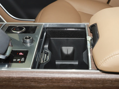 2023款 3.0 L6 400PS 典范加长版