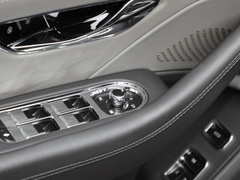 2022款 4.0T V8 Mulliner
