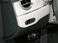 2022款 4.0T GT V8 敞篷版