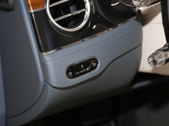 2022款 4.0T GT V8 敞篷版