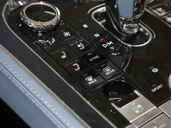 2022款 4.0T GT V8 敞篷版