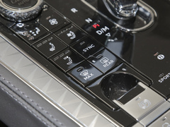2022款 4.0T GT V8 敞篷版
