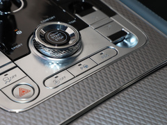 2022款 4.0T GT V8 Mulliner