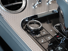 2022款 4.0T GT V8 Mulliner