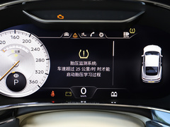 2022款 4.0T GT V8 Mulliner