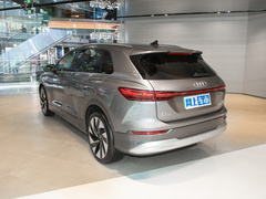 2022款 50 e-tron quattro 荣耀型 锦衣套装