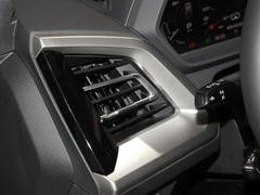 2022款 50 e-tron quattro 荣耀型 锦衣套装