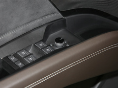 2022款 50 e-tron quattro 荣耀型 锦衣套装