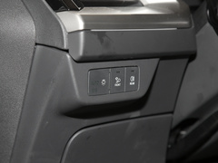 2022款 50 e-tron quattro 荣耀型 锦衣套装